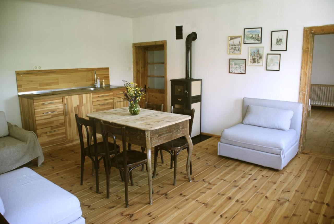 Birdsong Cottage - Peaceful Country Retreat Păuleni-Ciuc Eksteriør billede
